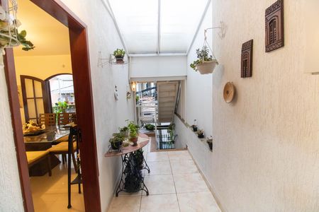 Casa à venda com 225m², 4 quartos e 2 vagasÁrea externa