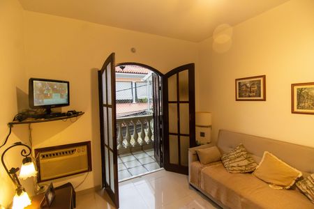 Casa à venda com 225m², 4 quartos e 2 vagasQuarto 3