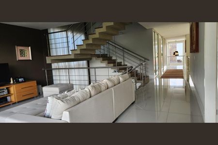 Casa de condomínio à venda com 700m², 4 quartos e 4 vagas Casa de condomínio à venda com 700m², 4 quartos e 4 vagasFoto 14