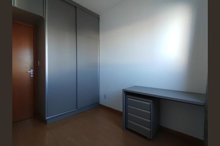 Apartamento para alugar com 60m², 3 quartos e 1 vagaQuarto 2
