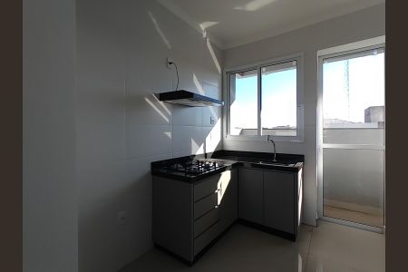 Cozinha de apartamento para alugar com 2 quartos, 57m² em Nova Uberlândia, Uberlândia