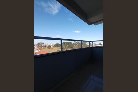Varanda de apartamento para alugar com 2 quartos, 57m² em Nova Uberlândia, Uberlândia