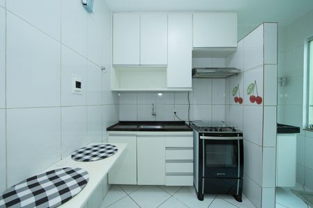 Apartamento para alugar com 60m², 2 quartos e 1 vagaCOZINHA