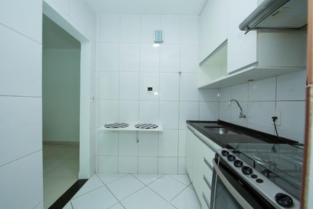 Apartamento para alugar com 60m², 2 quartos e 1 vagaCOZINHA