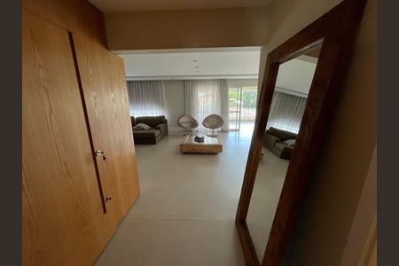 Quarto de apartamento à venda com 4 quartos, 275m² em Aclimação, São Paulo