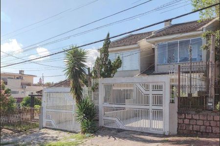 Casa para alugar com 209m², 3 quartos e 2 vagas