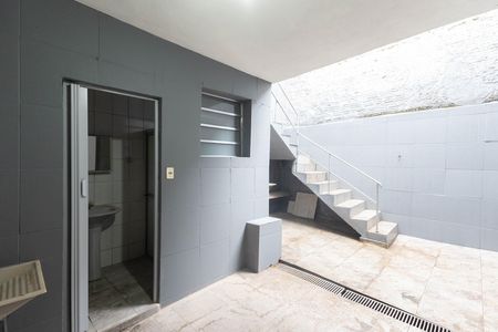 Casa para alugar com 135m², 3 quartos e 1 vagaÁrea de Serviço