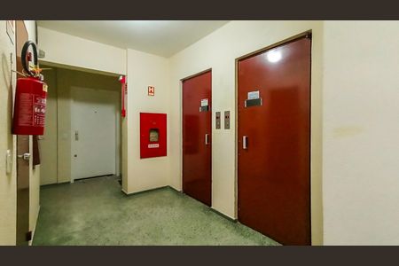 Studio à venda com 33m², 1 quarto e sem vaga Studio à venda com 33m², 1 quarto e sem vagaÁrea comum