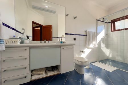 Casa de condomínio à venda com 375m², 4 quartos e 3 vagas