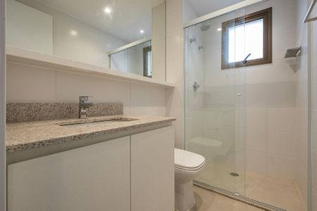 Apartamento para alugar com 64m², 2 quartos e sem vagaBanheiro