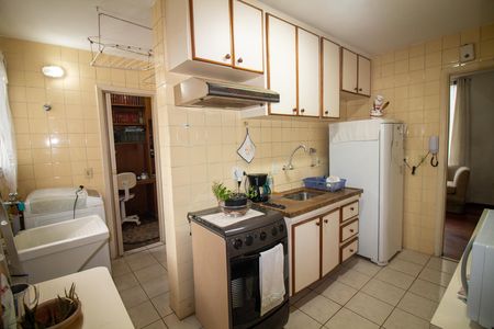 Apartamento à venda com 75m², 2 quartos e 1 vaga Apartamento à venda com 75m², 2 quartos e 1 vagaCozinha