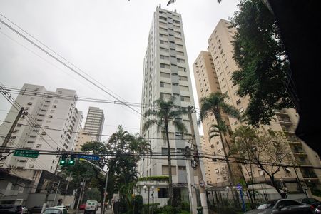 Apartamento à venda com 75m², 2 quartos e 1 vaga Apartamento à venda com 75m², 2 quartos e 1 vagaFachada