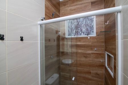 Casa para alugar com 250m², 3 quartos e 3 vagasBanheiro Social