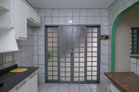 Casa para alugar com 250m², 3 quartos e 3 vagasCozinha