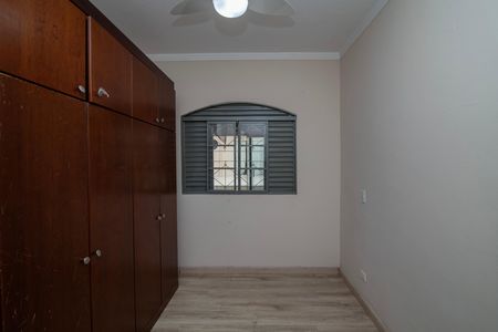 Casa para alugar com 250m², 3 quartos e 3 vagasQuarto 2