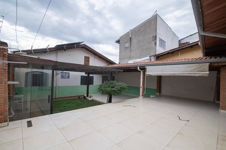 Casa para alugar com 250m², 3 quartos e 3 vagasÁrea Externa da Edícula