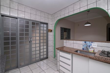 Casa para alugar com 250m², 3 quartos e 3 vagasCozinha