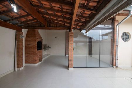 Casa para alugar com 250m², 3 quartos e 3 vagasChurrasqueira Gourmet