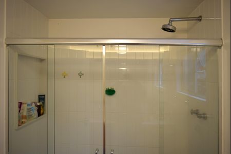 Apartamento para alugar com 77m², 2 quartos e 1 vagaBanheiro