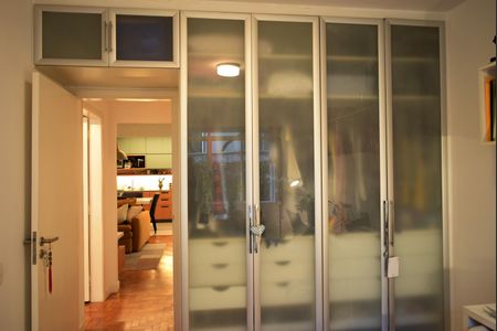 Apartamento para alugar com 77m², 2 quartos e 1 vagaQuarto 1