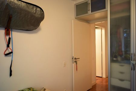 Apartamento para alugar com 77m², 2 quartos e 1 vagaQuarto 1
