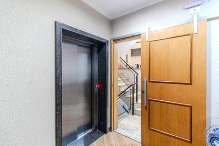 Apartamento à venda com 519m², 3 quartos e 6 vagasElevador