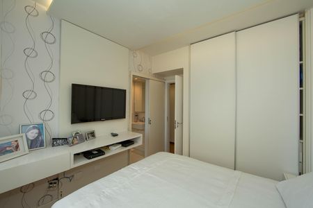 Apartamento à venda com 199m², 4 quartos e 4 vagasSuíte 1
