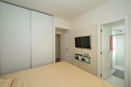 Apartamento à venda com 199m², 4 quartos e 4 vagasSuíte 2