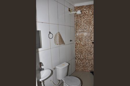 Casa para alugar com 70m², 2 quartos e sem vagaDetalhe - Banheiro Social