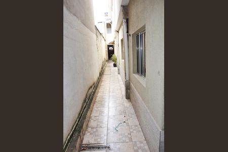 Casa para alugar com 70m², 2 quartos e sem vagaÁrea de Serviço e Corredor