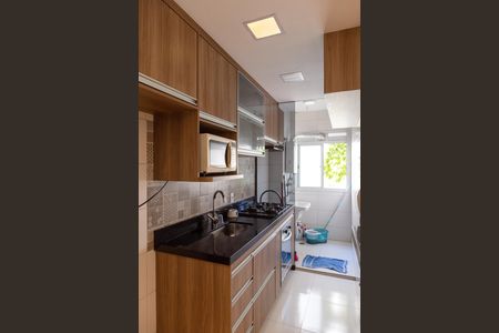 Cozinha e Área de Serviço de apartamento à venda com 3 quartos, 56m² em Jardim Cocaia, Guarulhos