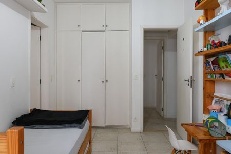 Apartamento para alugar com 143m², 3 quartos e 3 vagas Apartamento para alugar com 143m², 3 quartos e 3 vagasSuíte 2
