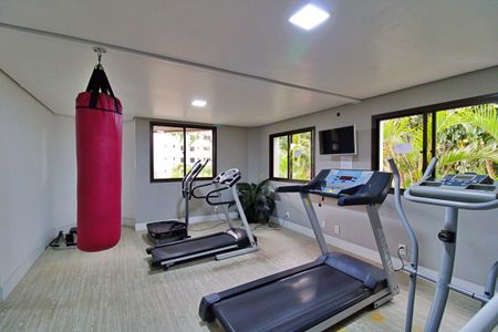 Apartamento para alugar com 143m², 3 quartos e 3 vagas Apartamento para alugar com 143m², 3 quartos e 3 vagasAcademia