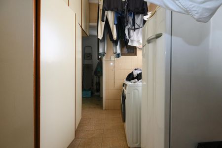 Apartamento para alugar com 143m², 3 quartos e 3 vagas Apartamento para alugar com 143m², 3 quartos e 3 vagasÁrea de Serviço