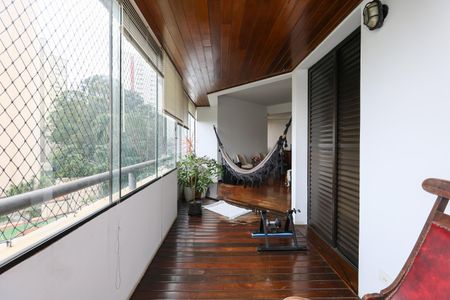 Varanda da Sala de apartamento para alugar com 3 quartos, 143m² em Vila Suzana, São Paulo