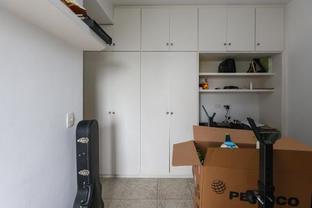 Apartamento para alugar com 143m², 3 quartos e 3 vagas Apartamento para alugar com 143m², 3 quartos e 3 vagasSuíte 3