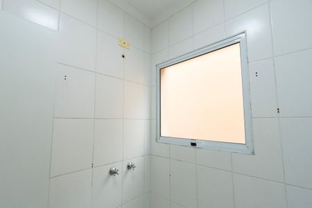 Casa de condomínio para alugar com 140m², 2 quartos e sem vaga
