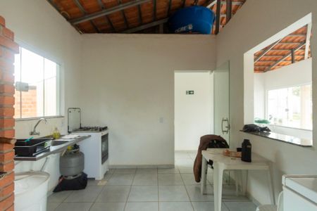 Casa de condomínio para alugar com 140m², 2 quartos e sem vaga