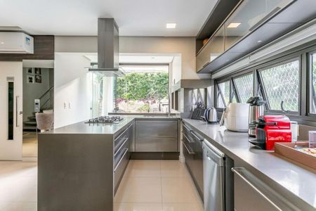 Cozinha de casa de condomínio para alugar com 3 quartos, 111m² em Lagoa da Conceição, Florianópolis
