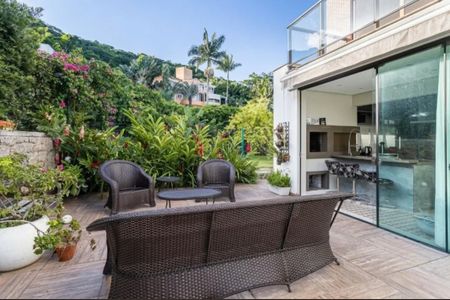 Casa de condomínio para alugar com 111m², 3 quartos e 2 vagasÁrea externa