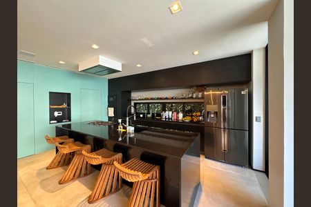 Cozinha de casa de condomínio à venda com 4 quartos, 407m² em Barra da Tijuca, Rio de Janeiro