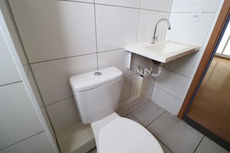 Apartamento para alugar com 40m², 2 quartos e 1 vagaBanheiro Social