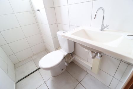 Apartamento para alugar com 40m², 2 quartos e 1 vagaBanheiro Social