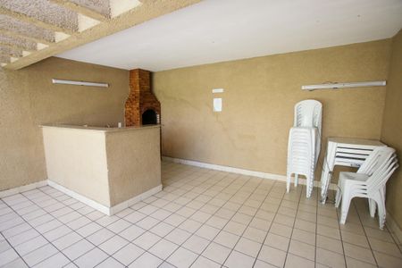 Apartamento para alugar com 70m², 2 quartos e 1 vagaÁrea comum - Churrasqueira