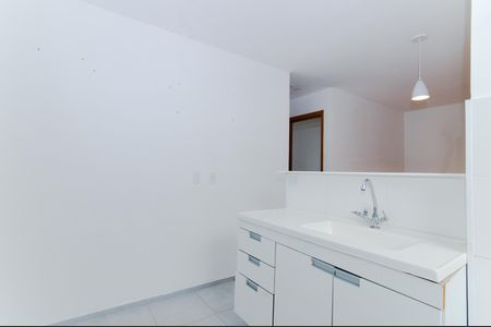Cozinha e Área de Serviço de apartamento para alugar com 2 quartos, 45m² em Jardim Novo Portugal, Guarulhos