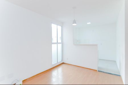 Sala de apartamento para alugar com 2 quartos, 45m² em Jardim Novo Portugal, Guarulhos
