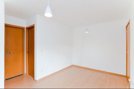 Sala de apartamento para alugar com 2 quartos, 45m² em Jardim Novo Portugal, Guarulhos