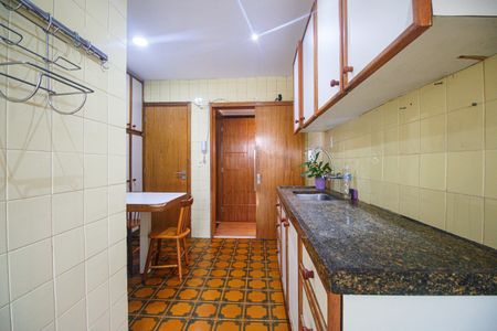 Cozinha de apartamento à venda com 3 quartos, 69m² em Tijuca, Rio de Janeiro