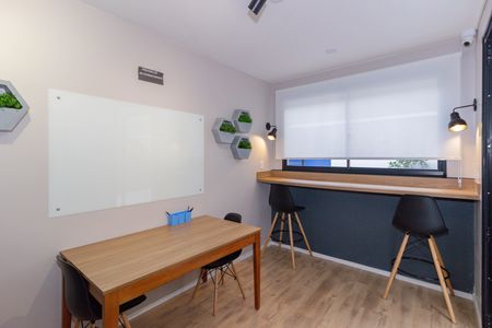 Apartamento para alugar com 34m², 2 quartos e sem vagaCoworking