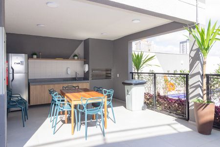 Apartamento para alugar com 34m², 2 quartos e sem vagaÁrea comum - Churrasqueira